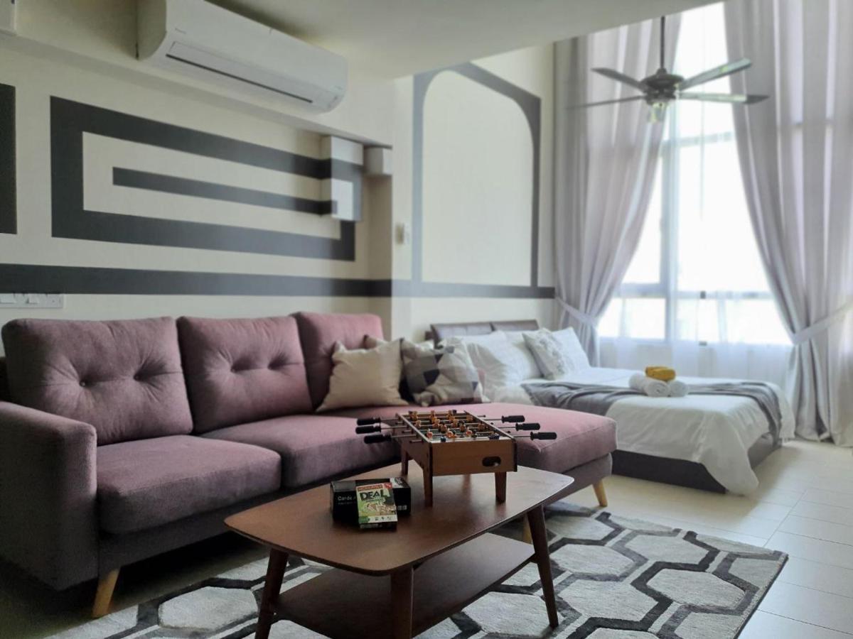 The Perfect Getaway @ Tamarind Suites, Netflix 300Mbps Cyberjaya Exteriör bild